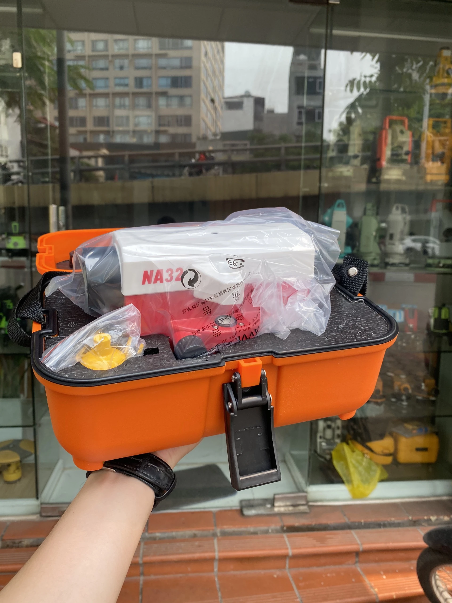 Máy Thủy Bình NA32
